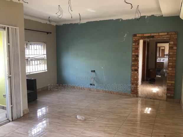 14bdrm Duplex in Ashongman Estate, Accra Metropolitan for sale · Photo 4