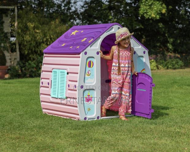 Magic Unicorn House From Chad Valley, Uk · Photo 4