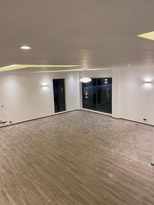 4bdrm House in East Legon for sale · Photo 4