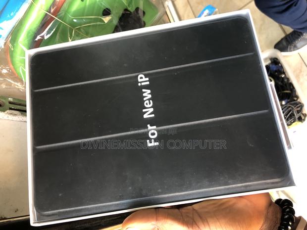 Case for NEW IPAD /Apple/ · Photo 1