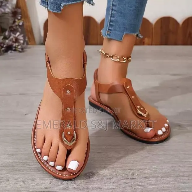 Ladies Sandals · Photo 1