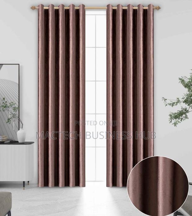Curtains (Blackout) · Photo 1