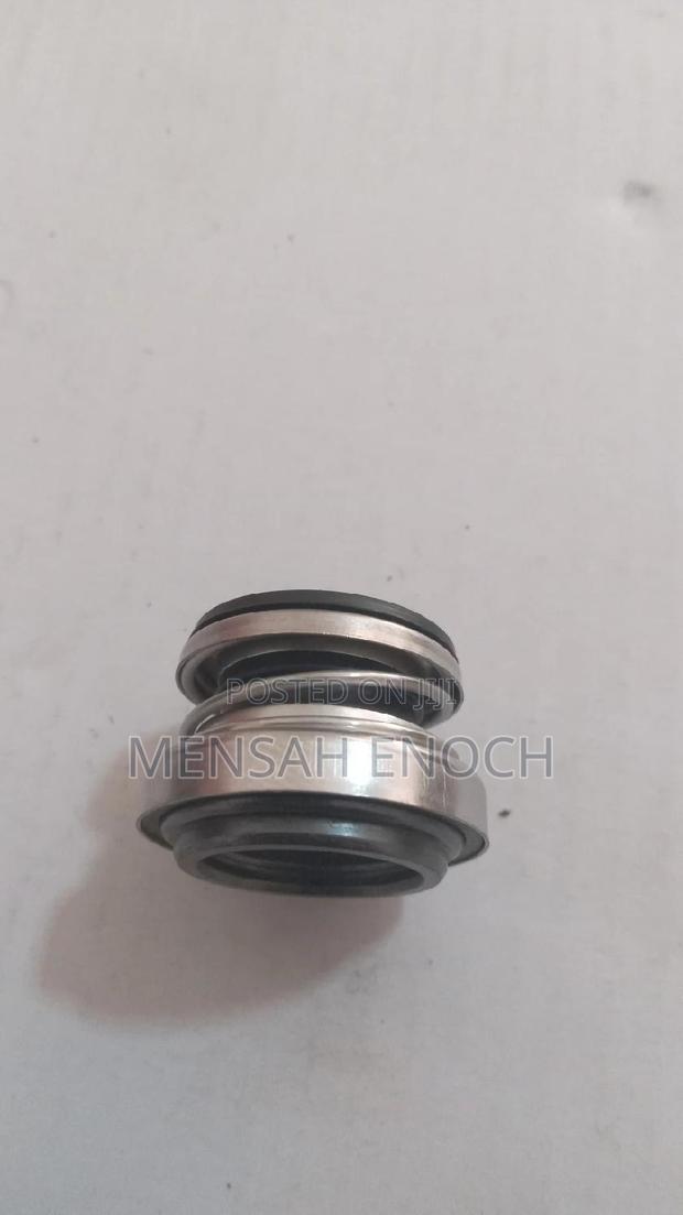 Water Pump Leaking Seal · Photo 4
