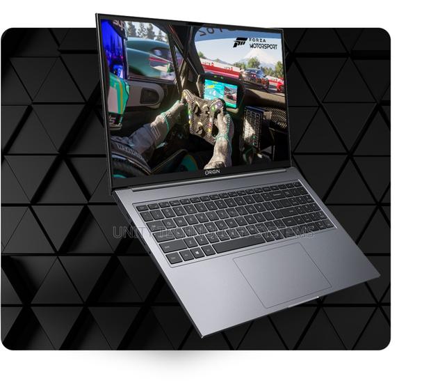 New Laptop Origin PC Evo16-S 16GB Intel Core i9 SSD 1T · Photo 3