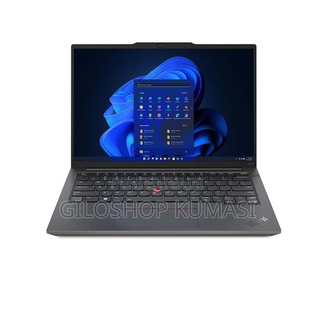 New Laptop Lenovo ThinkPad E14 G5 8GB Intel Core I5 SSD 512GB · Photo 2