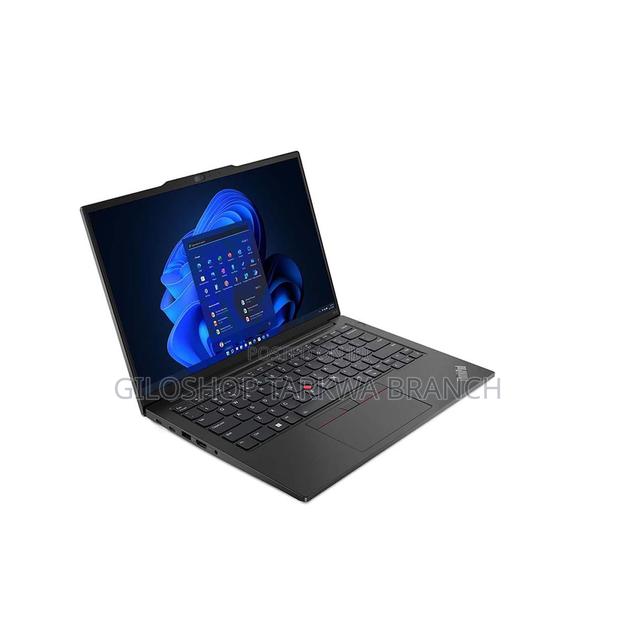 New Laptop Lenovo ThinkPad E14 G5 8GB Intel Core I5 SSD 512GB · Photo 4