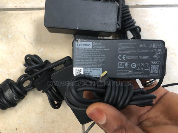 Lenovo Type C 45w 20v/15v/9v/5v Laptop Charger · Photo 1