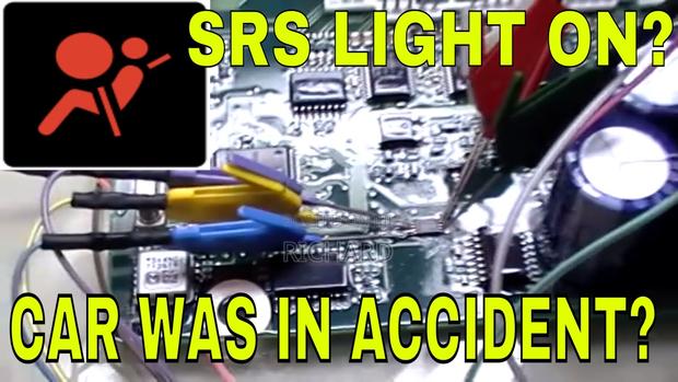 Car Airbag Reset and Reprogramming · Photo 5