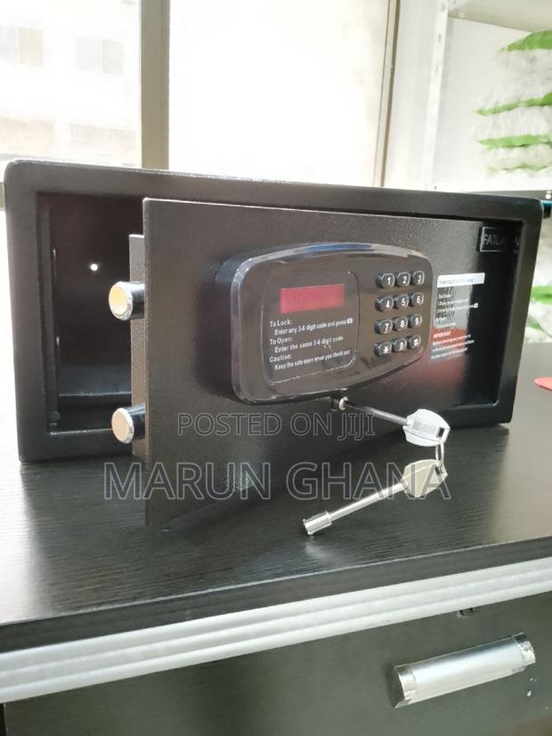 FATLA Safes Product -e-2042a (Hotel Safe With Digital Lock) · Photo 6