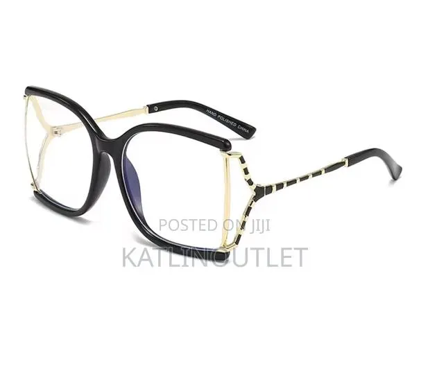 Classical Glasses · Photo 1