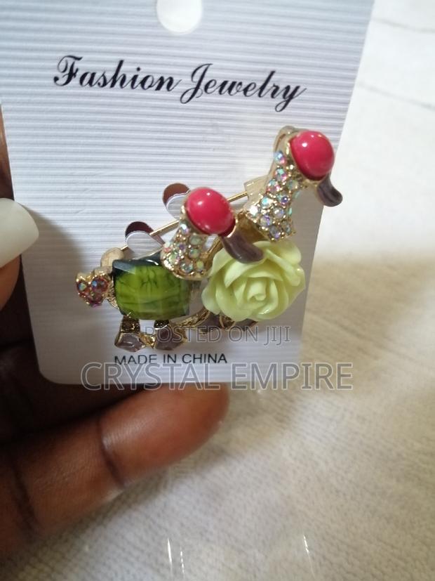 Fashion Brooches · Photo 6