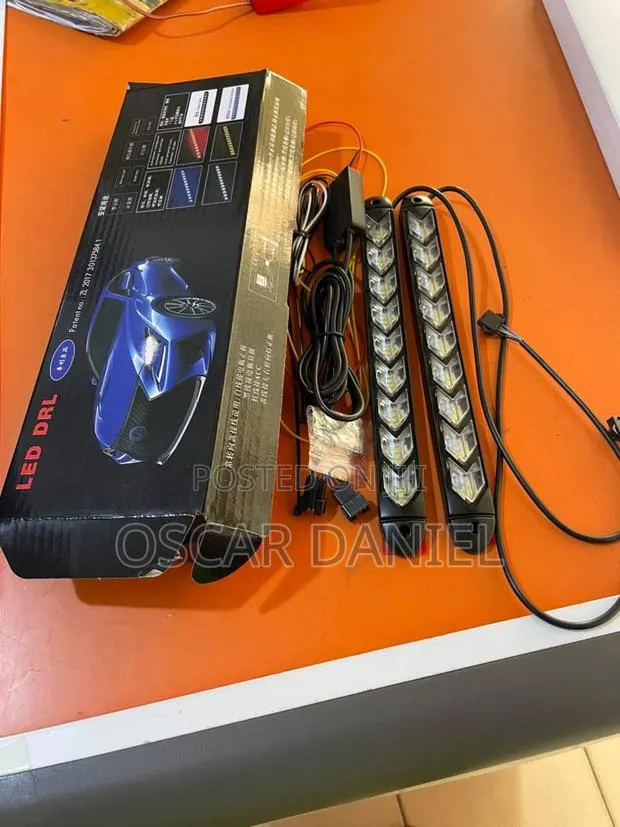 Daytime Running Lights With Dynamic Turn Signal Available · Photo 1