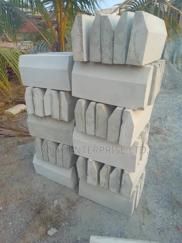 Quality Curbs · Photo 6