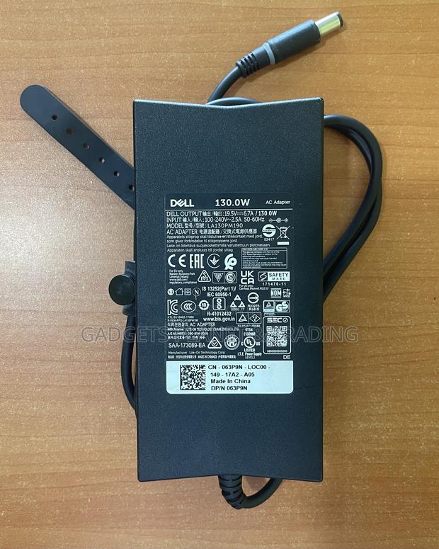 Dell LA130PM190 - 130W 19.5V 6.7A 5mm Smart Tip AC Adapter · Photo 1