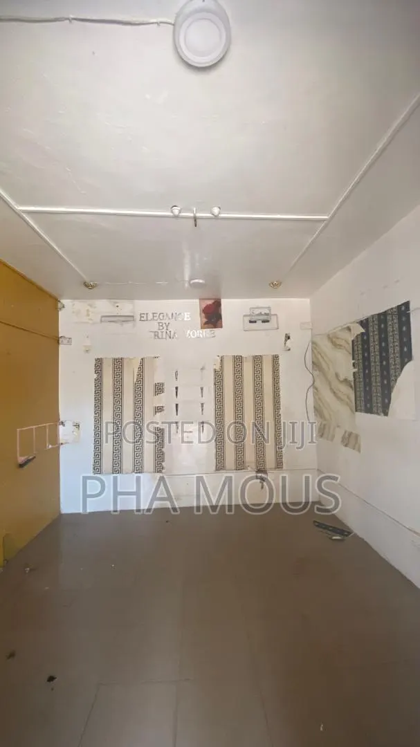Shop for Rent · Photo 1
