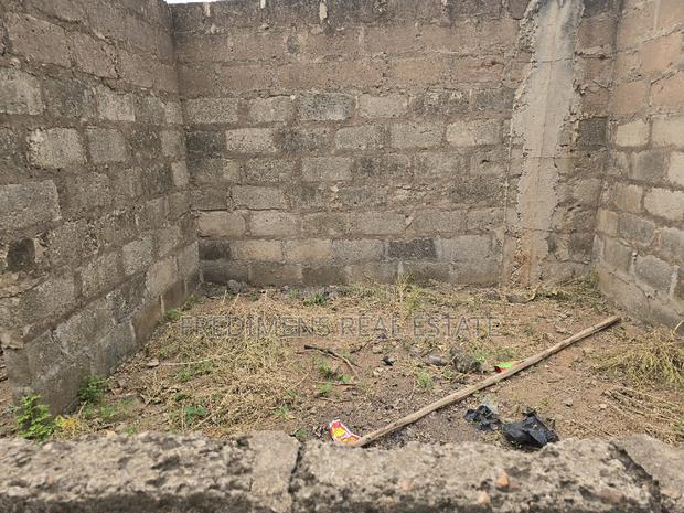 6bdrm Apartment in Fredimens Real, Atwima Nwabiagya for sale · Photo 2
