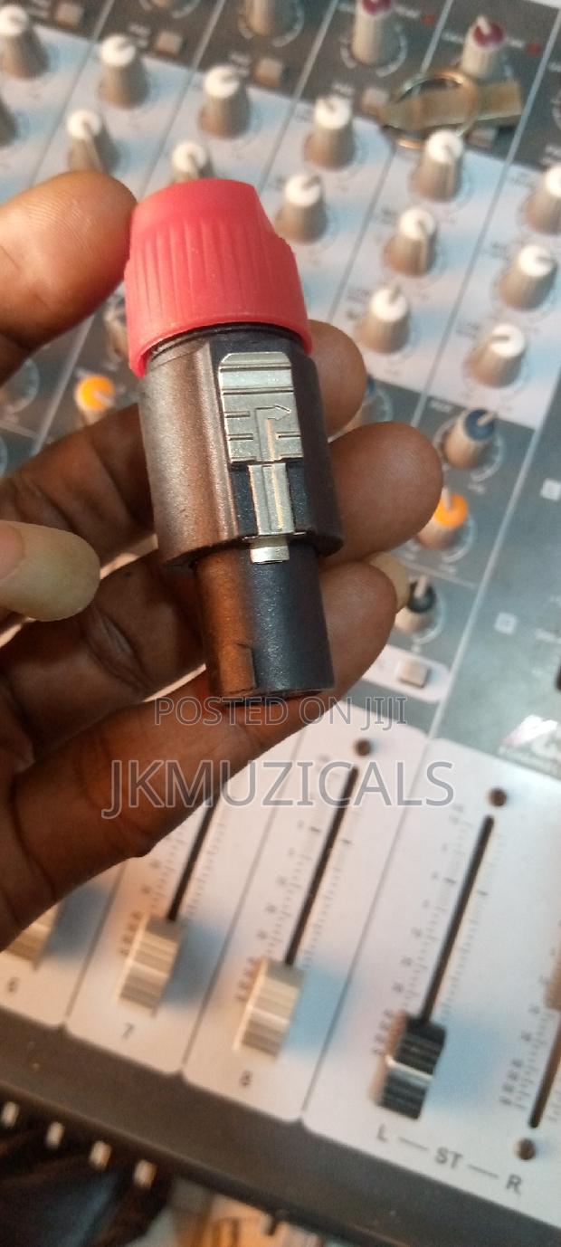 Speakon _ Speaker Connector _ Plug Speaker · Photo 4