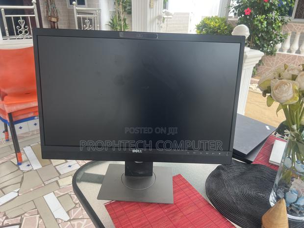 Dell Monitor With Camera · Photo 7