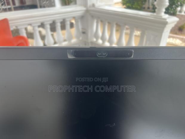 Dell Monitor With Camera · Photo 6