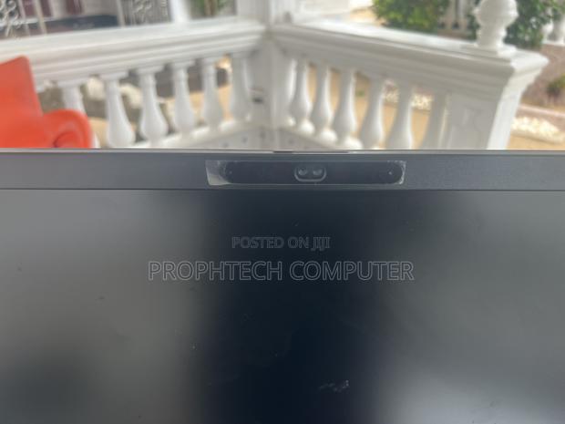 Dell Monitor With Camera · Photo 2