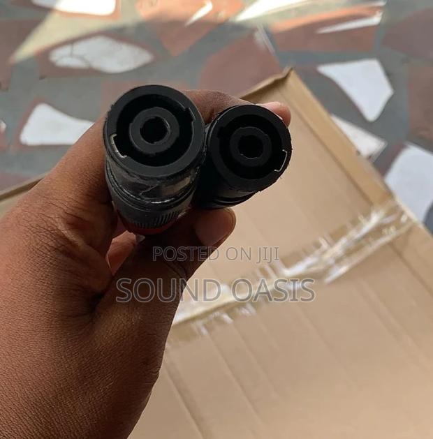 Speakon Female To 6.35mm Jack 1/4" Speaker Cable · Photo 2