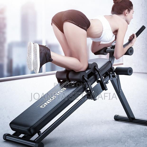 Abdominal Trainer Bench · Photo 1