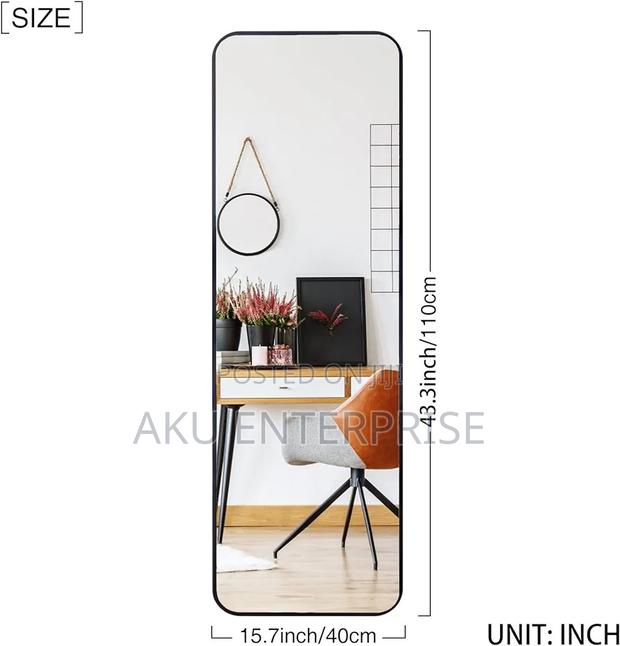 Full Length Mirror · Photo 3