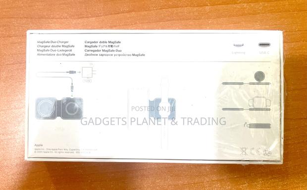 Apple Magsafe Duo Charger · Photo 3