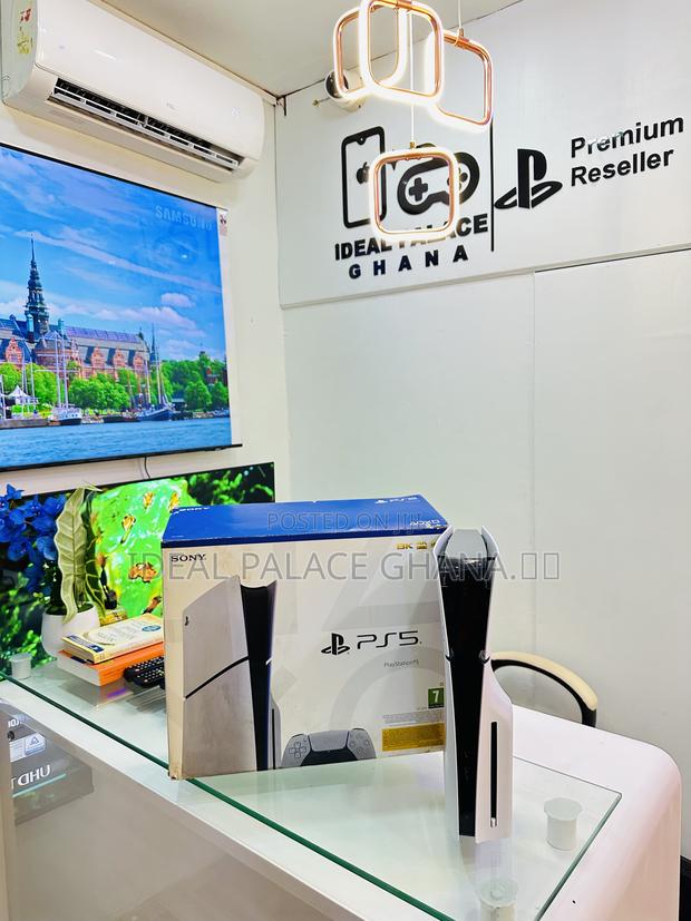 Pre Owned New Ps5 Standard Slim · Photo 2