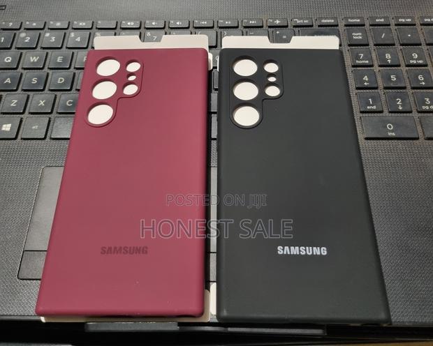 Samsung S24 Ultra Silicone Case · Photo 2