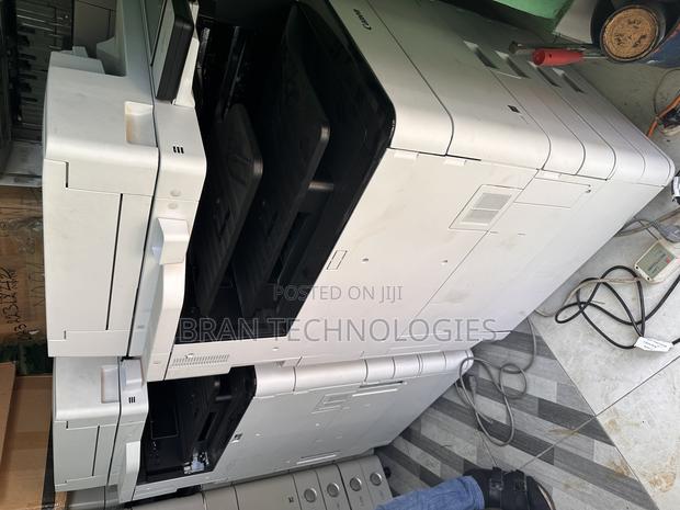 Canon Ir Advance C5535 Series Photocopier · Photo 3