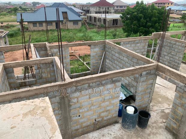 6bdrm House in Medie Parks And, Accra Metropolitan for sale · Photo 6