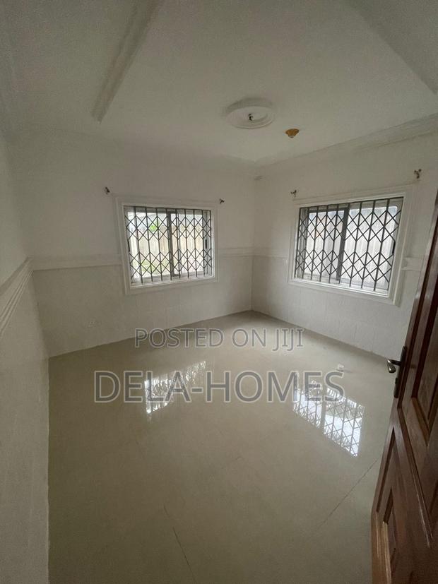 2bdrm Apartment in Adenta for rent · Photo 2