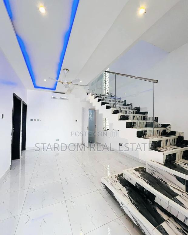 3bdrm Townhouse/Terrace in Ashaley Botwe for sale · Photo 3