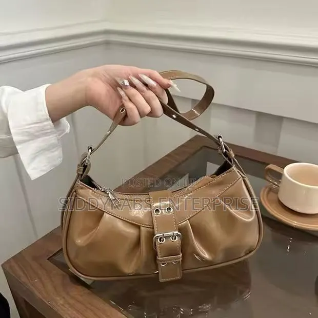 High Quality Shoulder Bag for Women · Photo 1