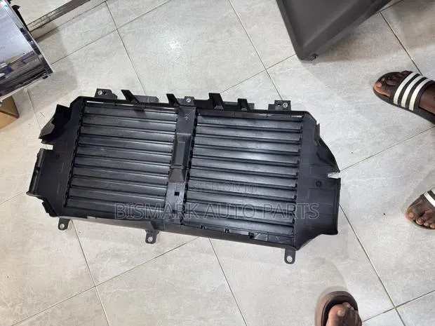 Toyota Tacoma 2024 2025 2026 Shutter Grill · Photo 1