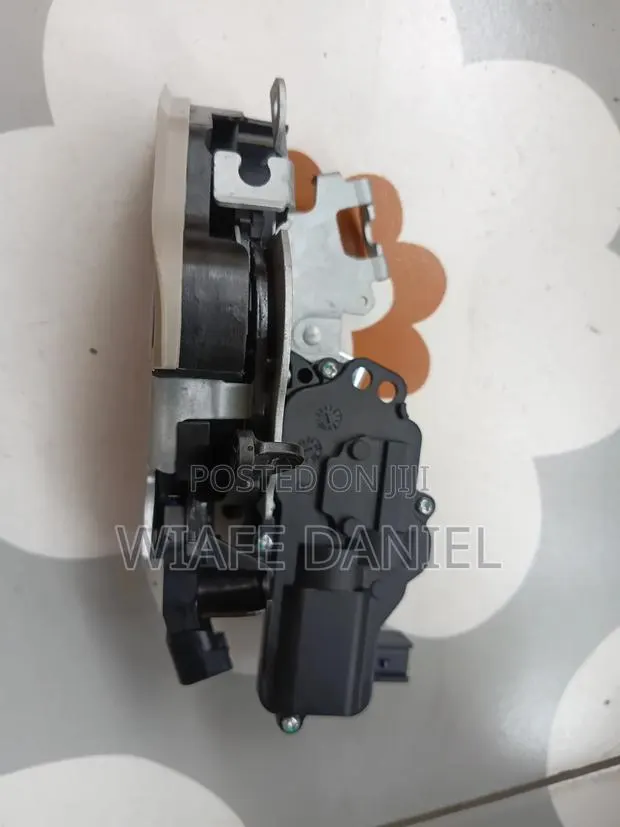 Ford F150 Door Locker · Photo 1