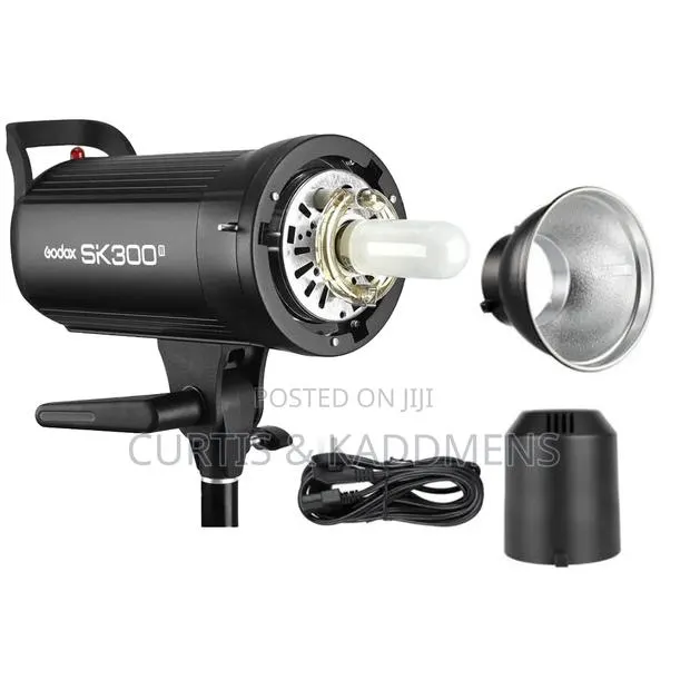 Godox Sk 300 II Strobe Light for Photography · Photo 1