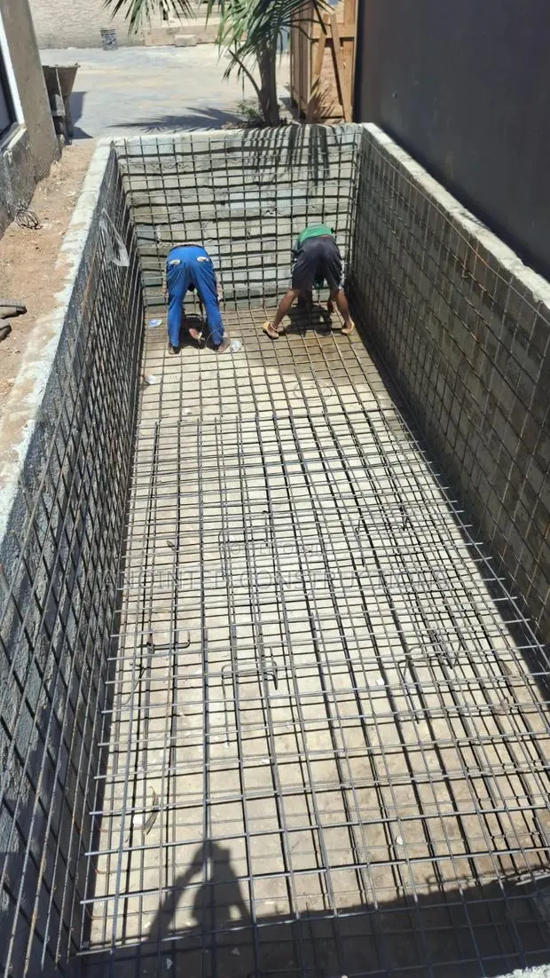 Private and Commercial Swimming Pool · Photo 1