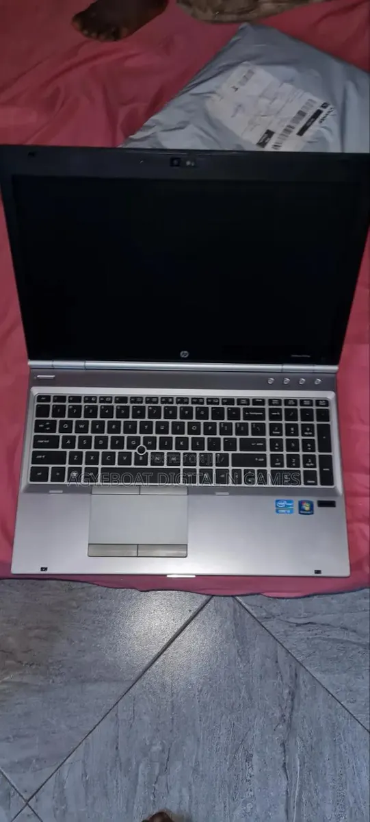 Laptop HP EliteBook 8560P 8GB Intel Core i5 HDD 500GB · Photo 1