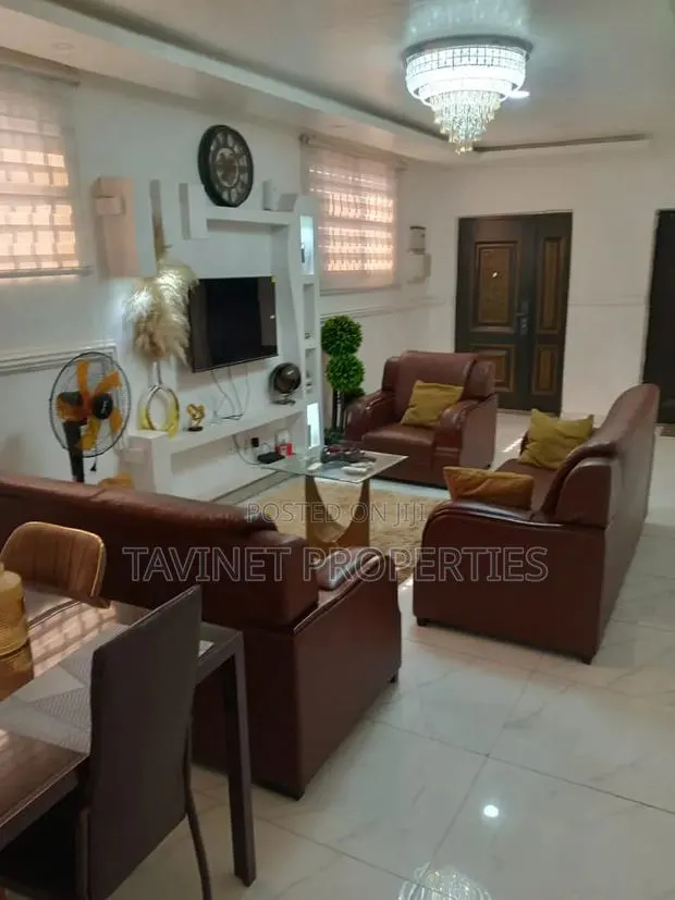 Executive Two Bedrooms Furnished Apartment for Short Let at Nanakrom · Photo 1