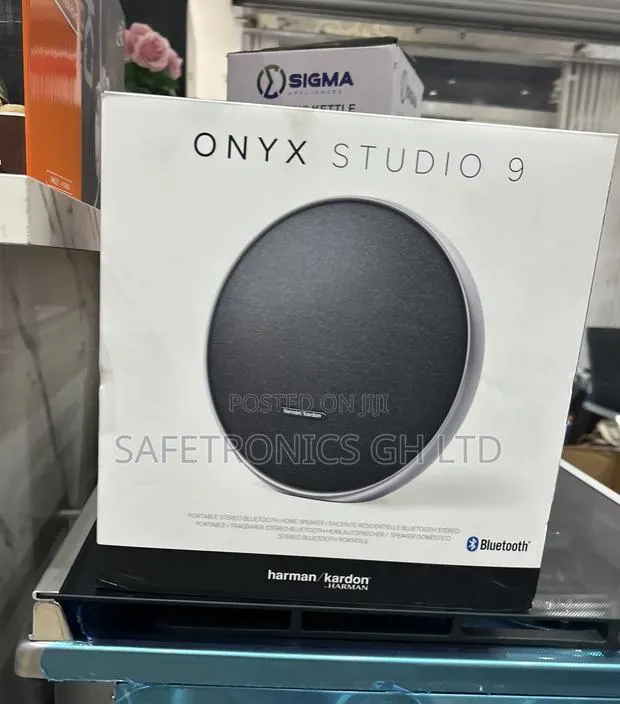Durable Onyx Studio Harman Kardon Bass-King Speaker · Photo 1