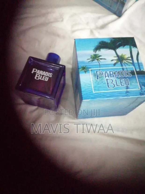 Paradise Blue · Photo 1