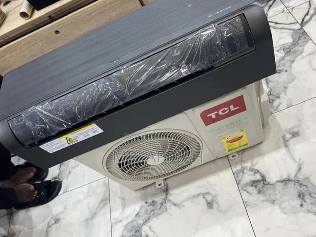 Shop Affordable TCL 1.5hp Inverter Air Conditioner(Dark Gray) · Photo 1
