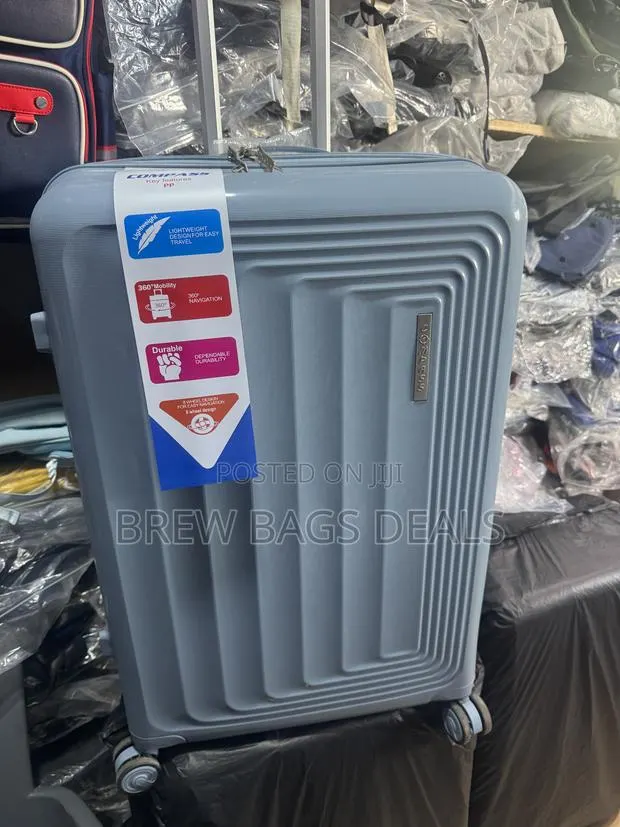 Premium Quality Compass 28 Inches Single Large Traveling Bag. · Photo 1