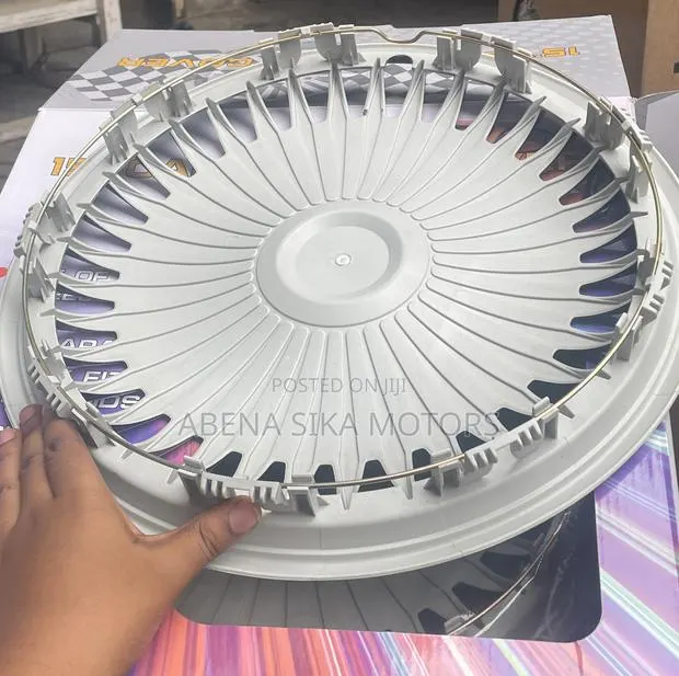 Size 15 Car Wheel Cover · Photo 1
