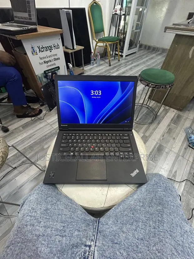Laptop Lenovo ThinkPad T440p 12GB Intel Core i7 SSD 128GB · Photo 1