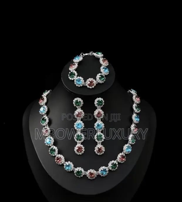 Luxury 4-Piece Crystal Jewelry Set