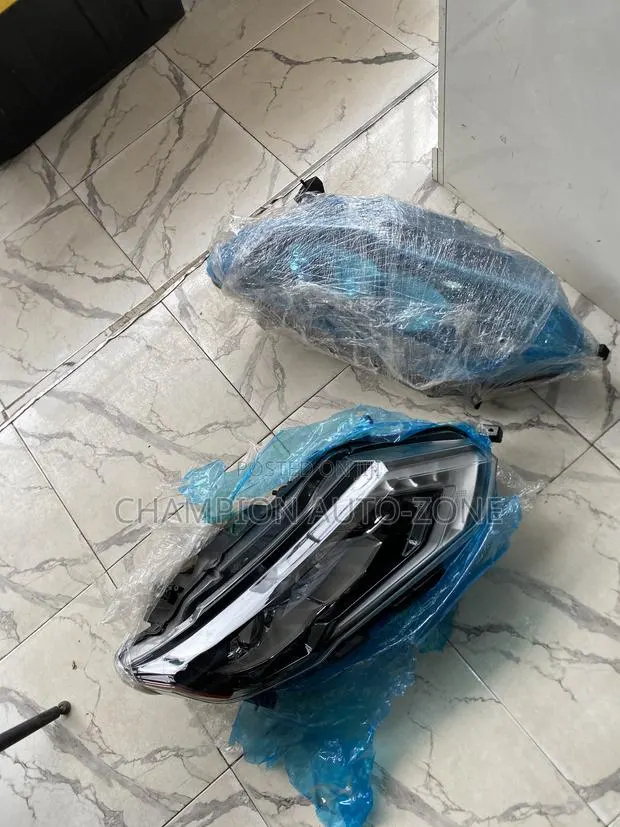 Nissan Rogue 2017-2018-2019-2020 Full Led Headlight Pair · Photo 1