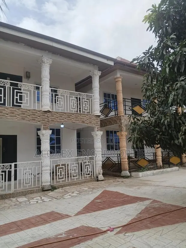 2bdrm Apartment in Adenta Foster Home, Frafraha for rent · Photo 1